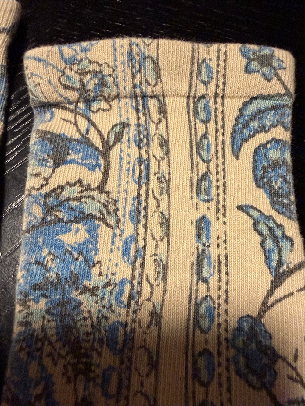 Magnolia Pearl Blue Ivy Plant Socks, NWOT - Picture 7 of 10